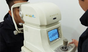 eye201.jpg